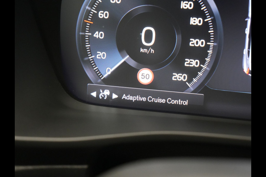 Volvo XC40 T5 Recharge Inscription PHEV 263pk Dealer O.H. | Trekhaak Af Fabriek | Adaptive Cruise | Camera | Harman / Kardon | Lederen Sportstoelen Memory & Verwarmd | Stuur Verwarmd | Keyless | Apple Carplay | Navigatie | DAB | Plug In Hybrid