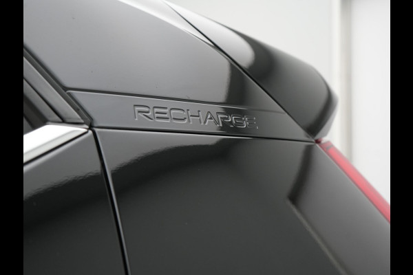 Volvo XC40 T5 Recharge Inscription PHEV 263pk Dealer O.H. | Trekhaak Af Fabriek | Adaptive Cruise | Camera | Harman / Kardon | Lederen Sportstoelen Memory & Verwarmd | Stuur Verwarmd | Keyless | Apple Carplay | Navigatie | DAB | Plug In Hybrid