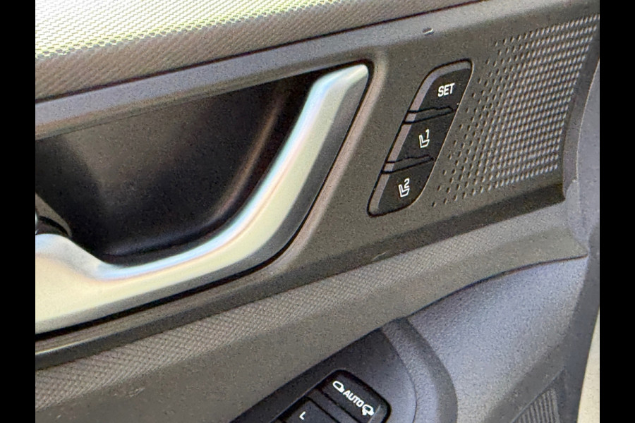 Hyundai IONIQ 1.6 GDi Premium Navi|Leder|Memory|Camera