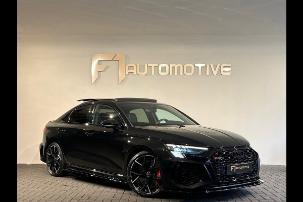 Audi RS3 Limousine 2.5 TFSI quattro Pano|Ceramic|HuD|B&O|VOL