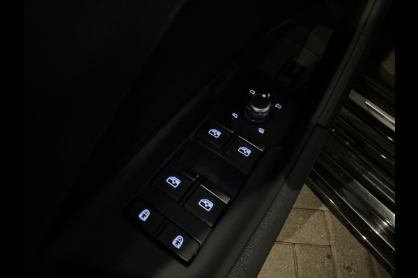 Audi RS3 Limousine 2.5 TFSI quattro Pano|Ceramic|HuD|B&O|VOL