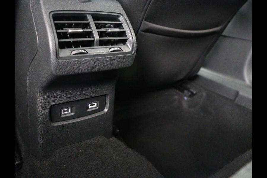 Citroën Ë-C4 Shine 50 kWh | 3-fase | SOH 90% | 360 Camera | Stuurwielverwarming | Adaptive Cruise | Head-up | Carplay