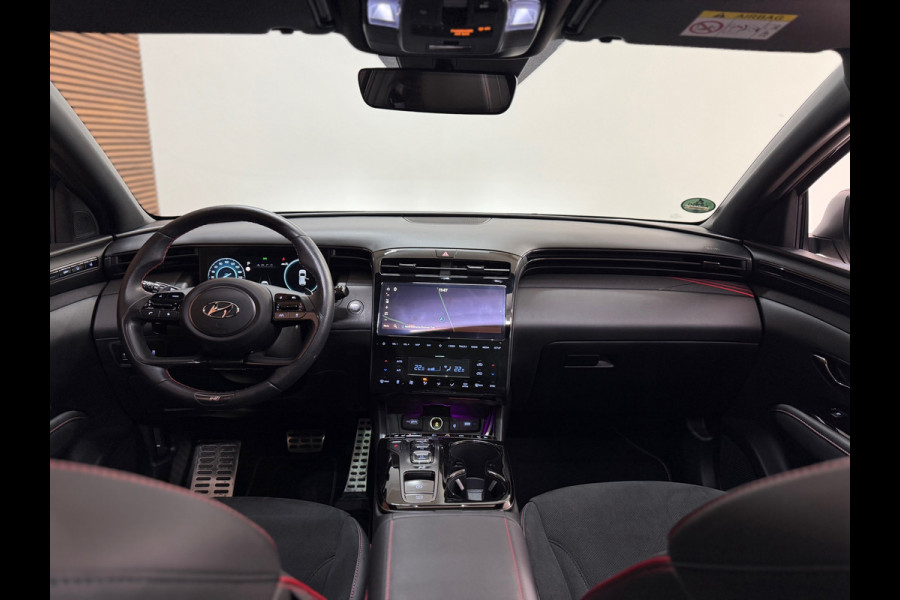 Hyundai Tucson 1.6 T-GDI 150pk N Line | Pano | Winterpakket | 19inch | Adapt cruise | Camera | Bomvol |