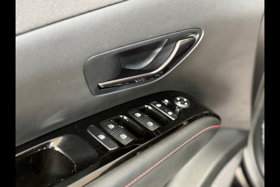 Hyundai Tucson 1.6 T-GDI 150pk N Line | Pano | Winterpakket | 19inch | Adapt cruise | Camera | Bomvol |