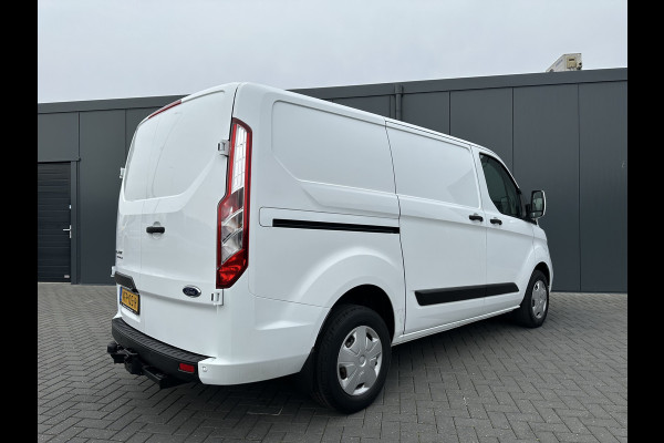 Ford Transit Custom 2.0 TDCI / L1H1 / 1e EIG. / 2.500 KG AHG / CAMERA / TREKHAAK / CRUISE / AIRCO / NAVI / STOELVERW.