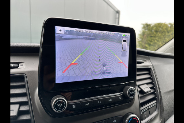 Ford Transit Custom 2.0 TDCI / L1H1 / 1e EIG. / 2.500 KG AHG / CAMERA / TREKHAAK / CRUISE / AIRCO / NAVI / STOELVERW.