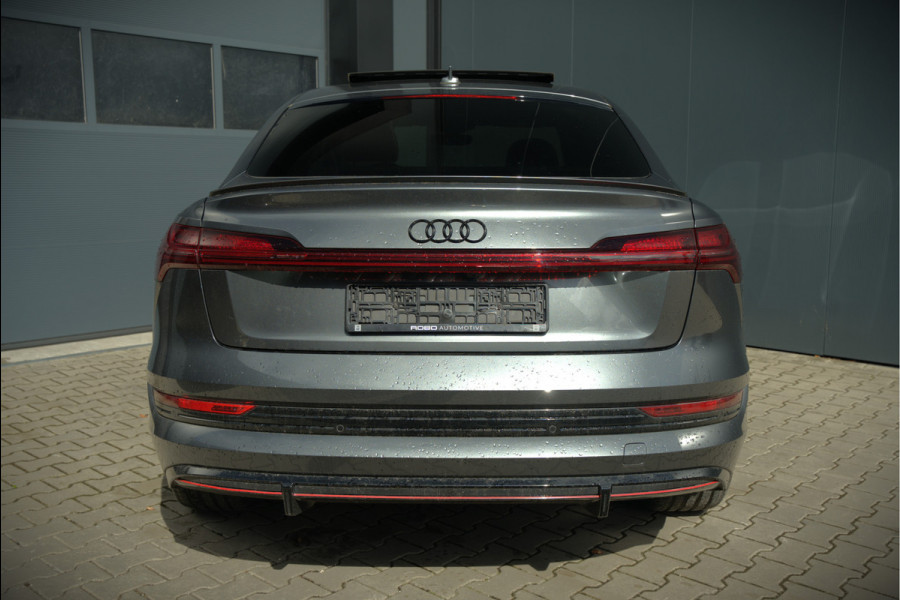 Audi e-tron Sportback 50 quattro S edition 71 kWh S-Line | Panoramadak | Stoelverwarming | Adaptive Cruise Control | Ambiance Verlichting | Memory Seat | Parkeersensoren | Keyless | Apple Carplay