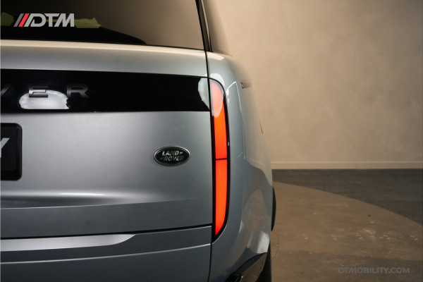 Land Rover Range Rover 3.0 P440e Autobiography | Massage | Meridian 3D |