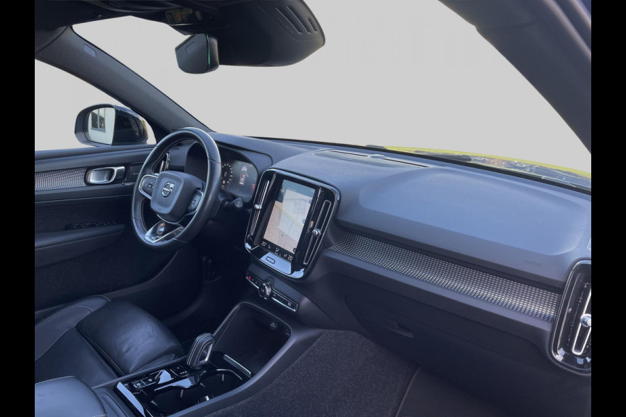 Volvo XC40 1.5 T3 R-Design | Schuifkantel dak | Leder