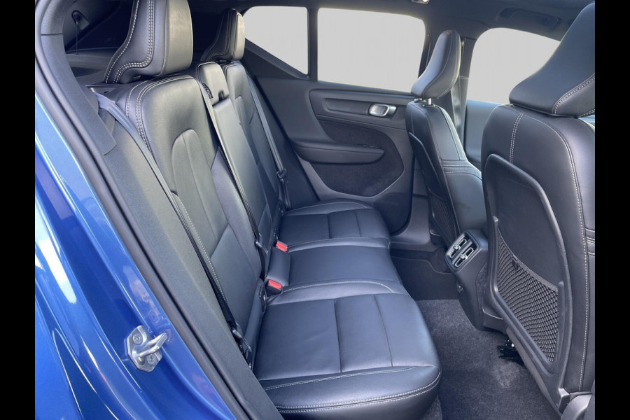 Volvo XC40 1.5 T3 R-Design | Schuifkantel dak | Leder