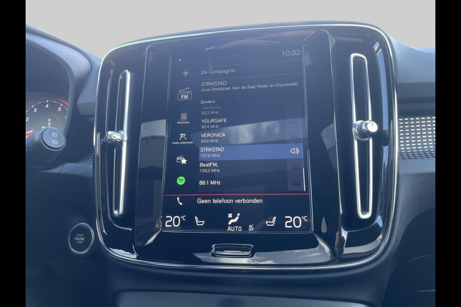 Volvo XC40 1.5 T3 R-Design | Schuifkantel dak | Leder