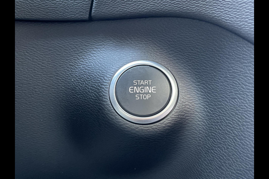 Volvo XC40 1.5 T3 R-Design | Schuifkantel dak | Leder