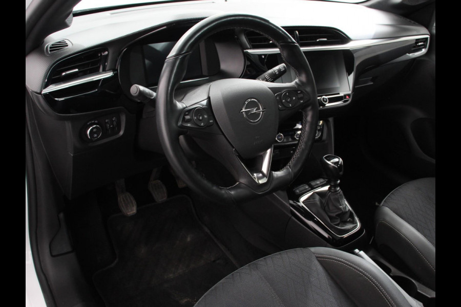 Opel Corsa 1.2 Turbo Sport Edition | Climate control | Cruise control | Panoramadak | Achteruitrijcamera | Parkeersensoren | Stuurverwarming | Stoelverwarming | Apple Carplay/ Android Auto