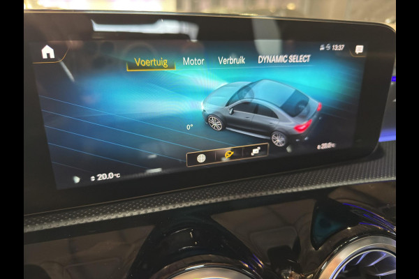 Mercedes-Benz CLA-Klasse AMG 35 4MATIC Premium Plus | Panoramadak | Burmester | Geheugen L+R | 360 Camera | Nightpakket | 19"|