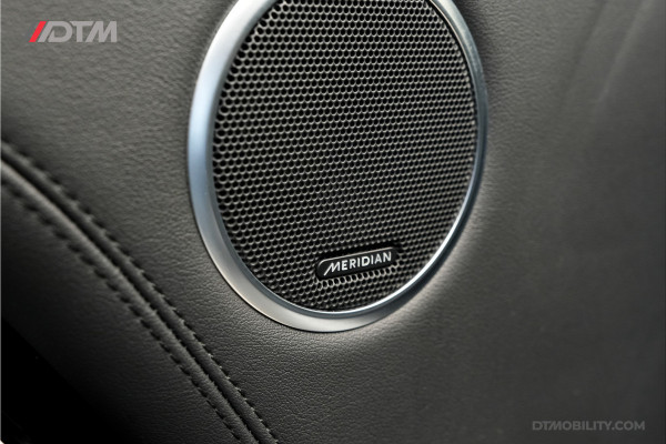 Land Rover Range Rover P400e Westminster Black | Meridian | Ambiance | Panoramadak | Soft-Close