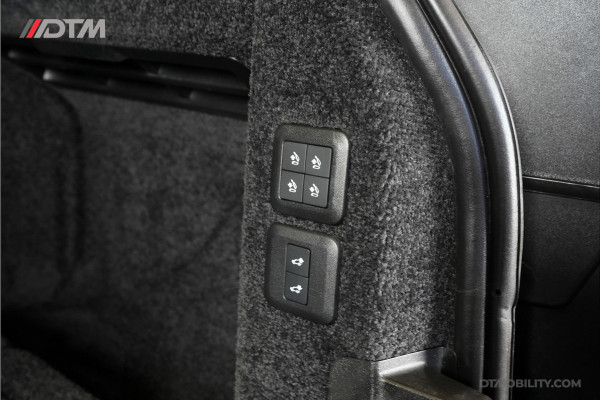 Land Rover Range Rover P400e Westminster Black | Meridian | Ambiance | Panoramadak | Soft-Close