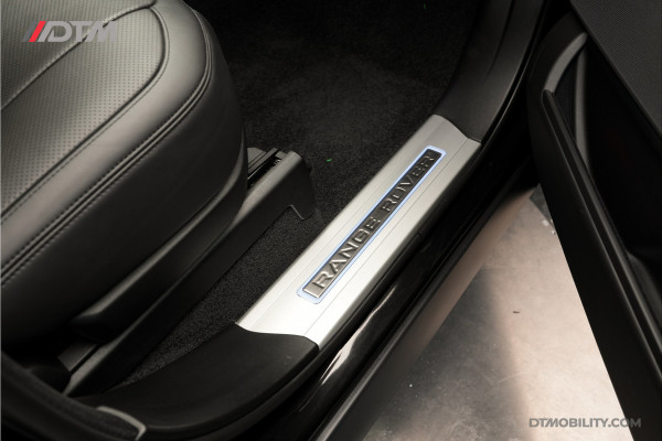 Land Rover Range Rover P400e Westminster Black | Meridian | Ambiance | Panoramadak | Soft-Close