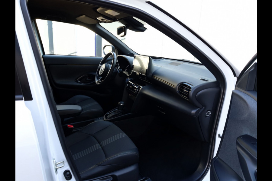 Toyota Yaris Cross 1.5 Hybrid Adventure | Head-Up | Half Leder | Dodehoek