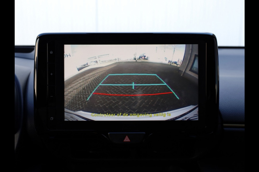 Toyota Yaris Cross 1.5 Hybrid Adventure | Head-Up | Half Leder | Dodehoek