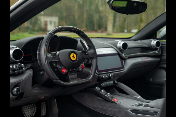 Ferrari GTC4Lusso T 3.9 V8 | Pano-dak | JBL | Lift
