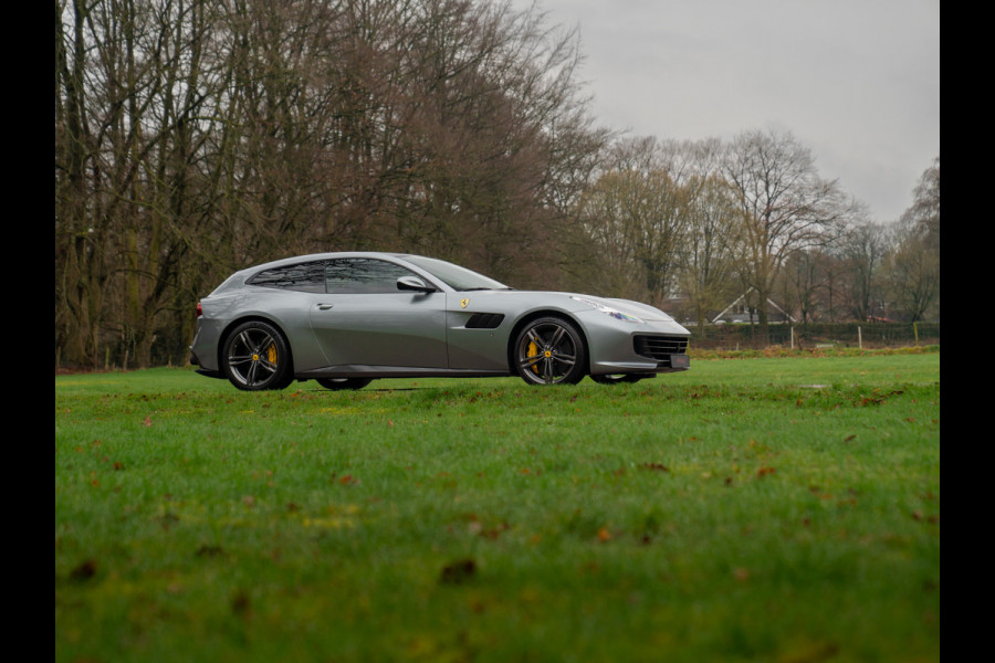 Ferrari GTC4Lusso T 3.9 V8 | Pano-dak | JBL | Lift