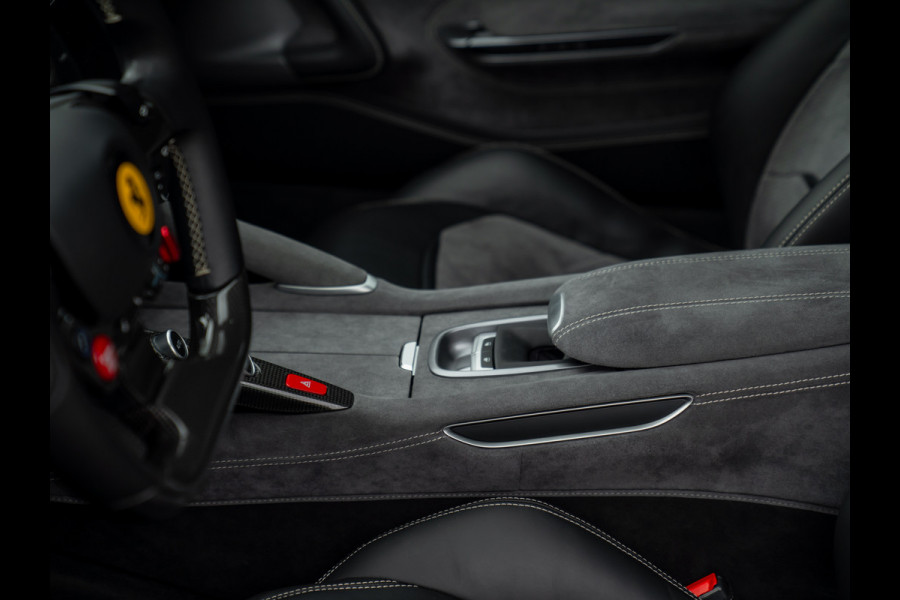 Ferrari GTC4Lusso T 3.9 V8 | Pano-dak | JBL | Lift