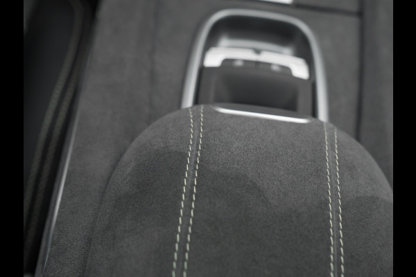 Ferrari GTC4Lusso T 3.9 V8 | Pano-dak | JBL | Lift