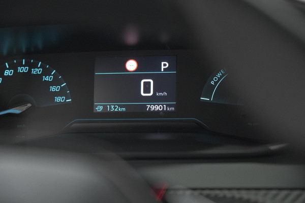 Peugeot e-208 EV Allure 50 kWh | Parkeersensoren | Apple Carplay | Climate Control | 3-fasen