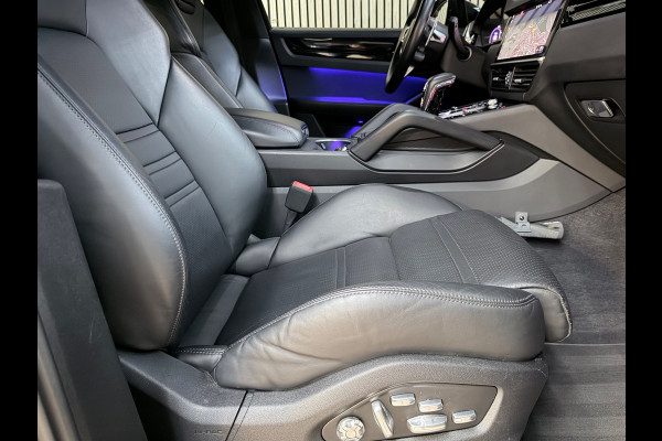 Porsche Cayenne Coupé 3.0 E-Hybrid 462PK Sport Design - Pano