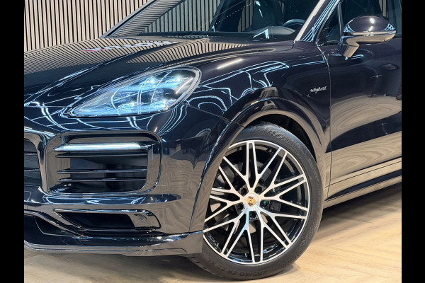 Porsche Cayenne Coupé 3.0 E-Hybrid 462PK Sport Design - Pano