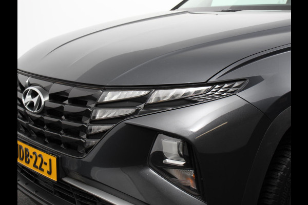 Hyundai Tucson 1.6 T-GDI PHEV Comfort 4WD Climate control Cruise control Parkeersensoren achter Achteruitrij camera Navigatie LED Apple Carplay/ Android Auto