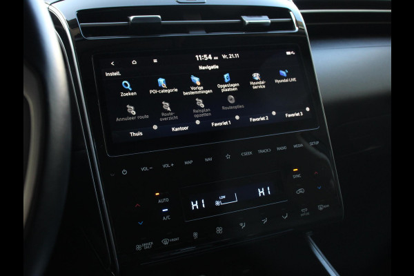 Hyundai Tucson 1.6 T-GDI PHEV Comfort 4WD Climate control Cruise control Parkeersensoren achter Achteruitrij camera Navigatie LED Apple Carplay/ Android Auto