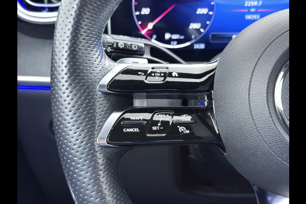 Mercedes-Benz GLC 300 e 4MATIC AMG Line | Trekhaak Memory Sound Distronic