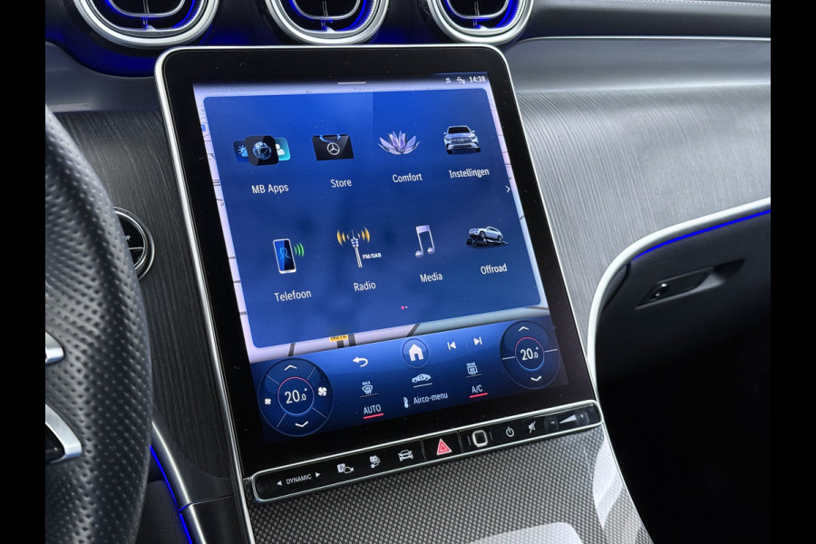 Mercedes-Benz GLC 300 e 4MATIC AMG Line | Trekhaak Memory Sound Distronic