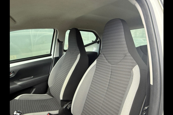 Toyota Aygo 1.0 VVT-i x-play Navi|Camera|Carplay
