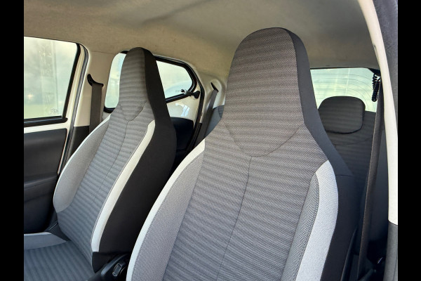 Toyota Aygo 1.0 VVT-i x-play Navi|Camera|Carplay