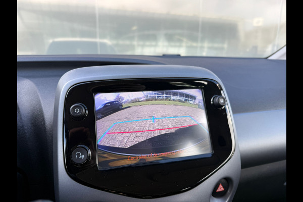 Toyota Aygo 1.0 VVT-i x-play Navi|Camera|Carplay