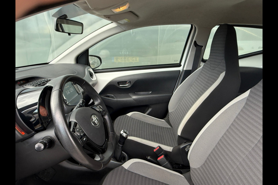 Toyota Aygo 1.0 VVT-i x-play Navi|Camera|Carplay