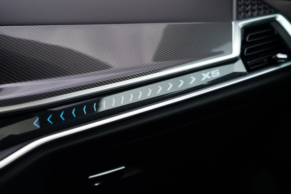 BMW X5 XDrive50e High Executive | Harman/Kardon | Carbon Package | 22 inch | 360 cam | Trekhaak | BTW incl. |