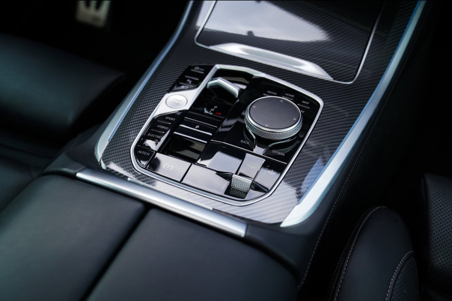 BMW X5 XDrive50e High Executive | Harman/Kardon | Carbon Package | 22 inch | 360 cam | Trekhaak | BTW incl. |