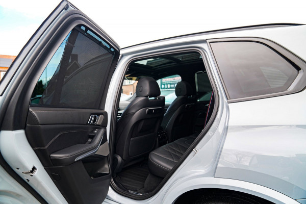 BMW X5 XDrive50e High Executive | Harman/Kardon | Carbon Package | 22 inch | 360 cam | Trekhaak | BTW incl. |