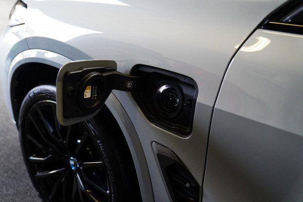 BMW X5 XDrive50e High Executive | Harman/Kardon | Carbon Package | 22 inch | 360 cam | Trekhaak | BTW incl. |