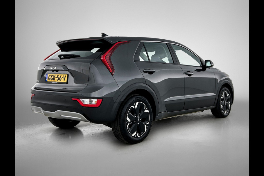 Kia Niro EV 64.8 KWh * SOH 100% * Nieuw model / Light Edition / Cruise-Adaptief / Navi Full Map / Apple Carplay / Airconditioning Fabrieksgarantie