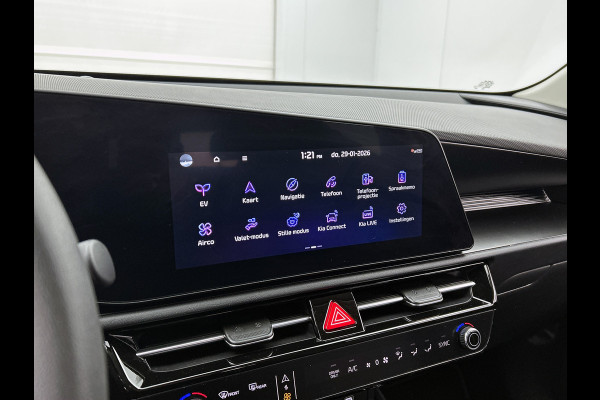 Kia Niro EV 64.8 KWh * SOH 100% * Nieuw model / Light Edition / Cruise-Adaptief / Navi Full Map / Apple Carplay / Airconditioning Fabrieksgarantie