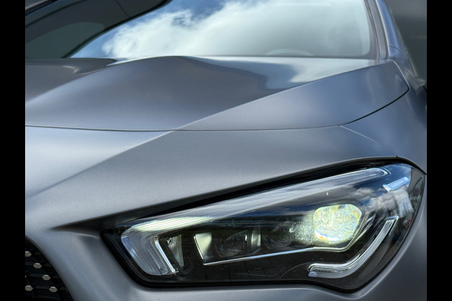 Mercedes-Benz CLA-Klasse 180 AMG LINE Night|Pano|Sfeer|Memory|Dealer onderhouden
