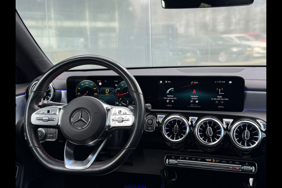 Mercedes-Benz CLA-Klasse 180 AMG LINE Night|Pano|Sfeer|Memory|Dealer onderhouden