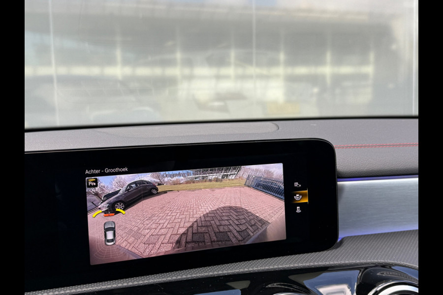 Mercedes-Benz CLA-Klasse 180 AMG LINE Night|Pano|Sfeer|Memory|Dealer onderhouden