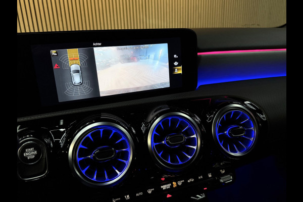 Mercedes-Benz A-Klasse 250 e AMG Line 218PK. Pano - Ambiance