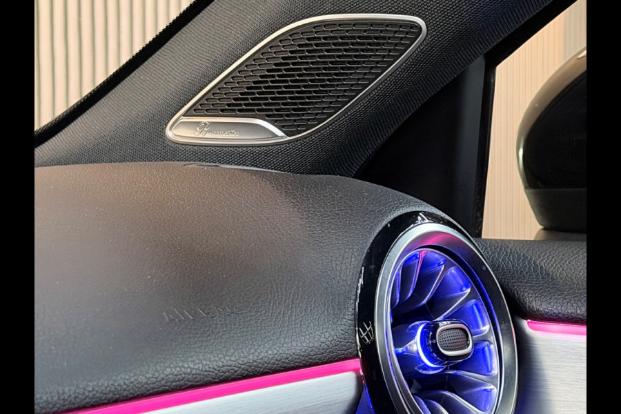 Mercedes-Benz A-Klasse 250 e AMG Line 218PK. Pano - Ambiance