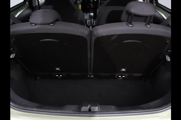 Peugeot 108 1.0 e-VTi Style | Navigatie | Android Auto | Airco | Camera | Stoelverwarming | Extra Getint Glas | 5 drs